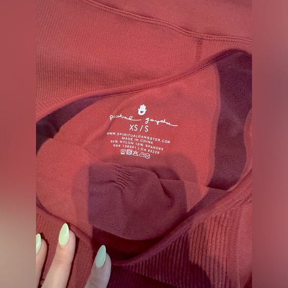 2 piece Spiritual Gangster seamless leggings and sports bra matching set - Picture 4 of 4